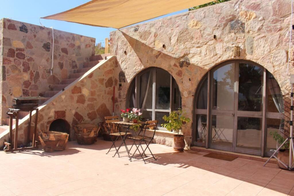 Apartment Stone - Patio אבן - פטיו *